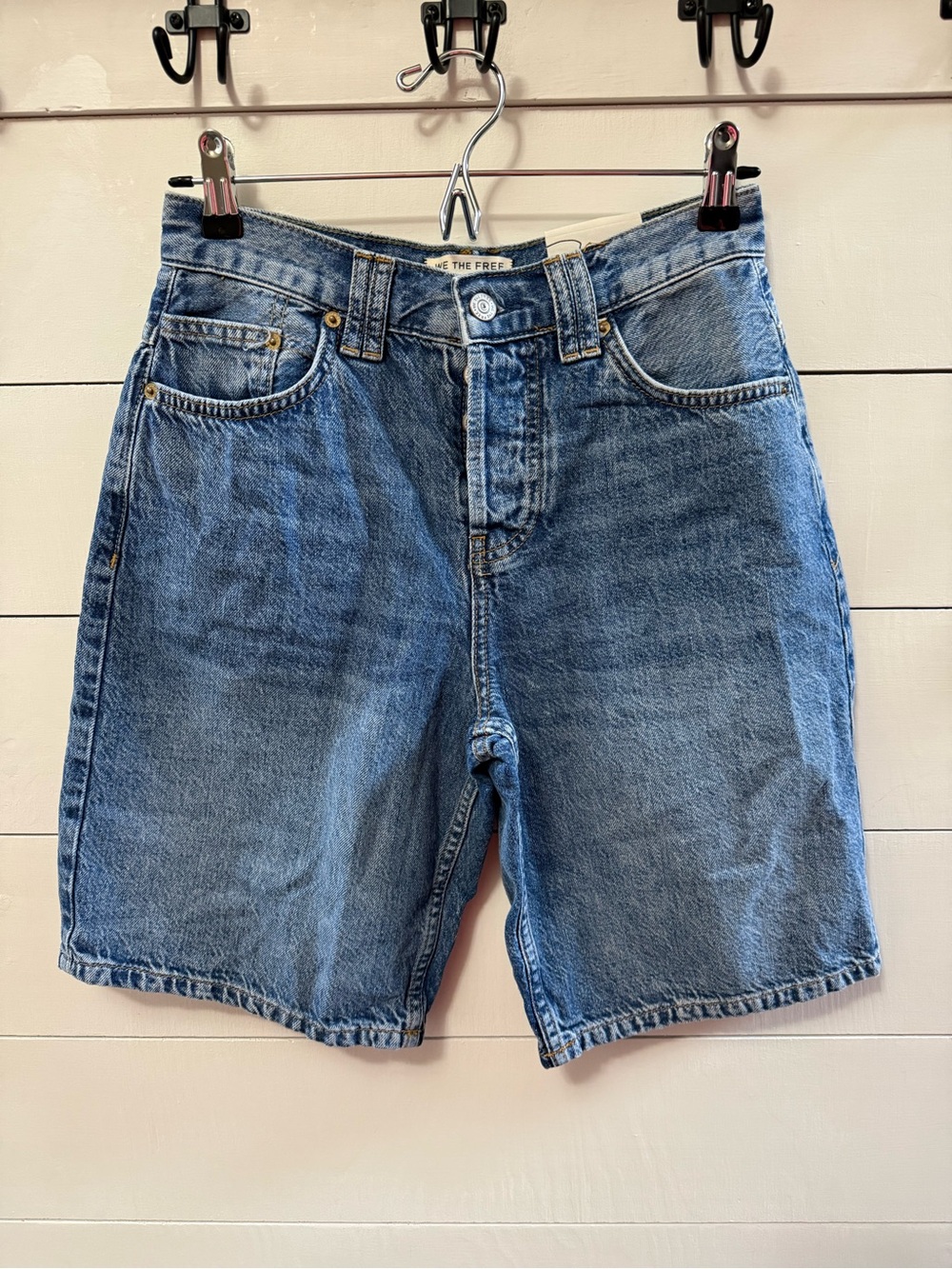 NWT Free People x We The Free Women’s Size 24 Blue Denim Montana Shorts